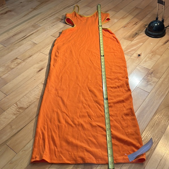 NWT Reformation Lilou Midi Bodycon Cut-Out Dress - Picture 9 of 13